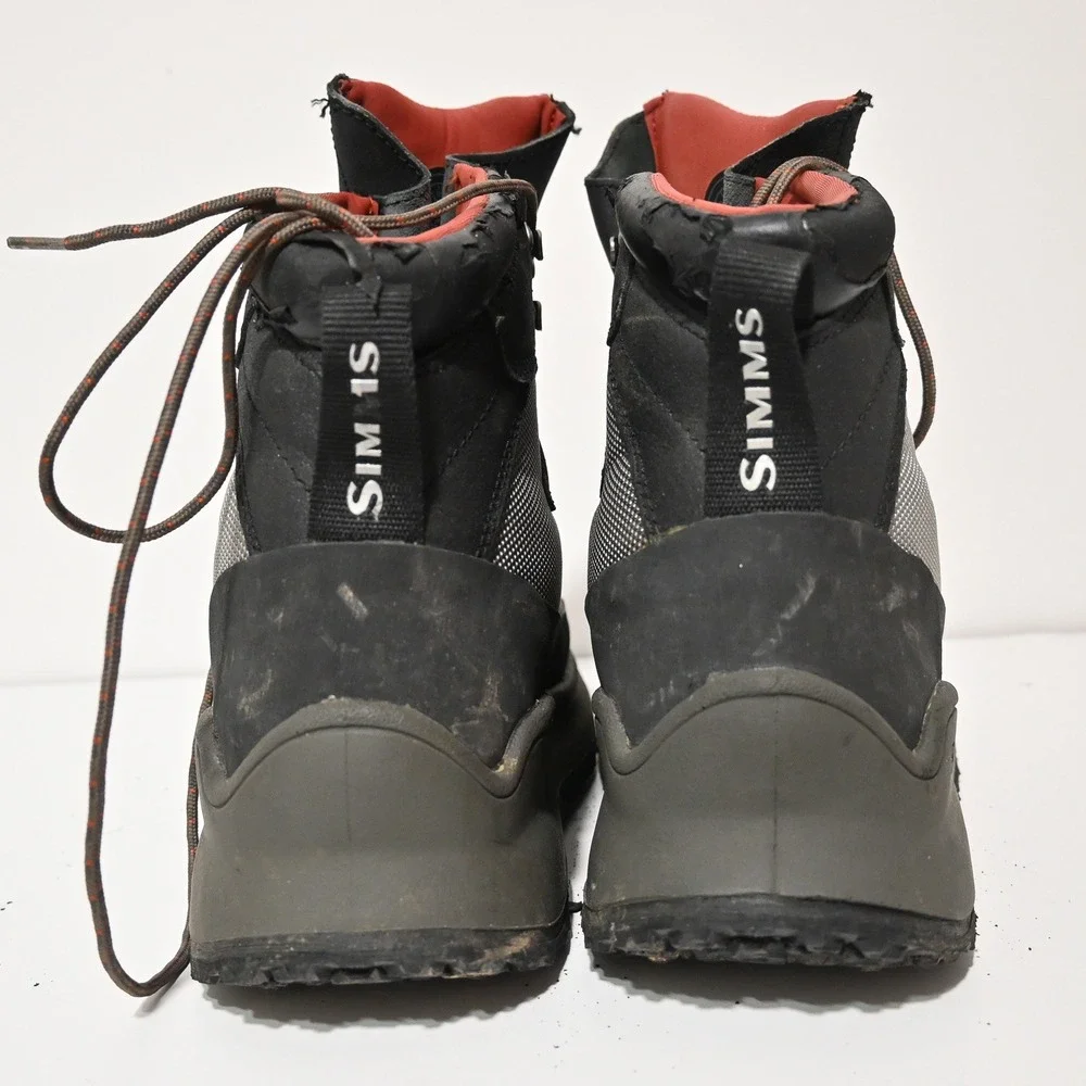 Simms G4 Wading Boots Mens Vibram Studded Sole 11 Gray Black 26038-00